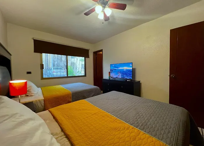 Casa Revolucion: 2br/2ba Casita Close To Downtown With Private Parking * Cabo San Lucas